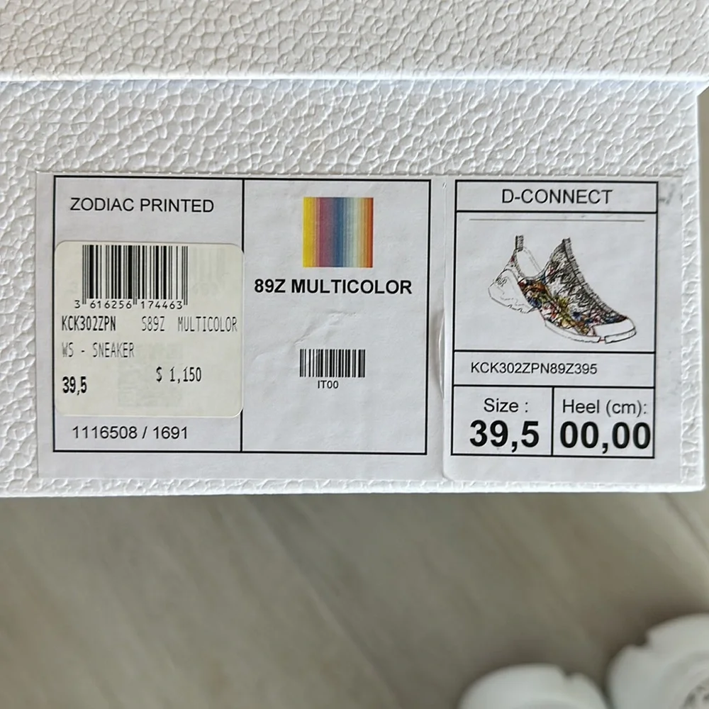 Dior D connect sneaker 9.5 with box zodiac print